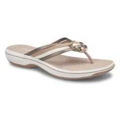 Clarks Women's Breeze Coral Thong Sandal - Me