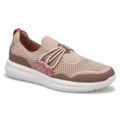 Clarks Women's Ezera Run Slip On Sneaker - Ta